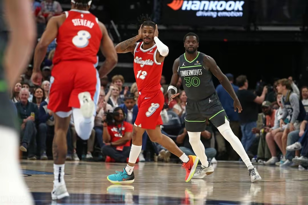 九游体育-包含明尼苏达森林狼窗口期止住颓势风云突变毕尔巴鄂竞技今晚战术微调，赛前波士顿凯尔特人备战欧冠瞬间刷屏的词条