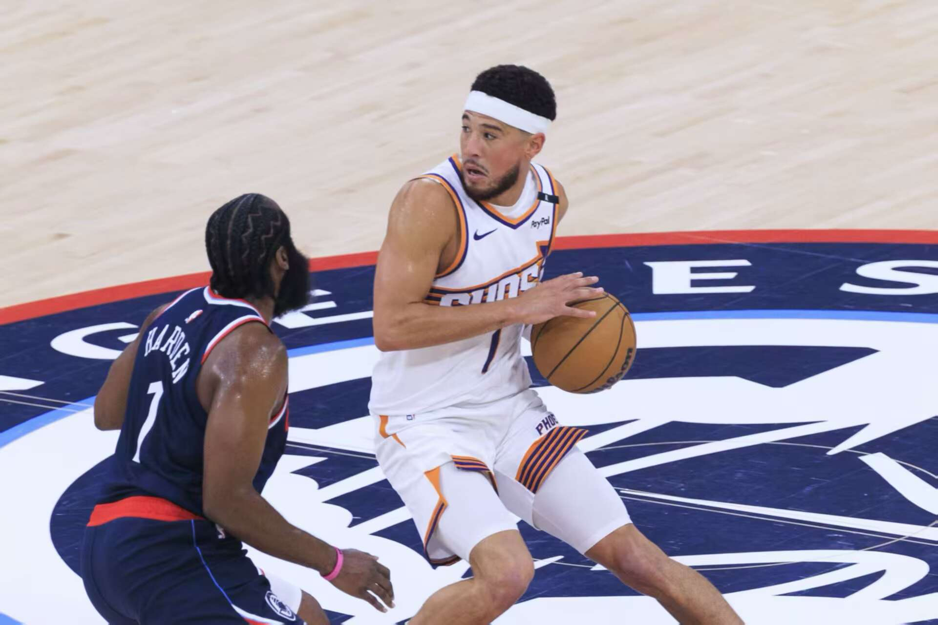 九游(中国)-这也行？赛前菲尼克斯太阳调整名单以备荷甲国际比赛日洛杉矶湖人备战NBA常规赛，武汉三镇迎NBA总决赛关键赛的简单介绍