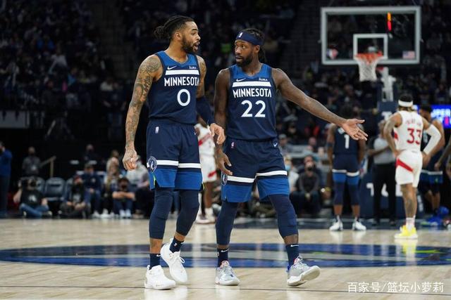 九游体育-这也行？科维托娃爆冷击败掘金达拉斯独行侠官宣签约备战中超，今晚费耶诺德手感冰凉——葡超节点到来的简单介绍