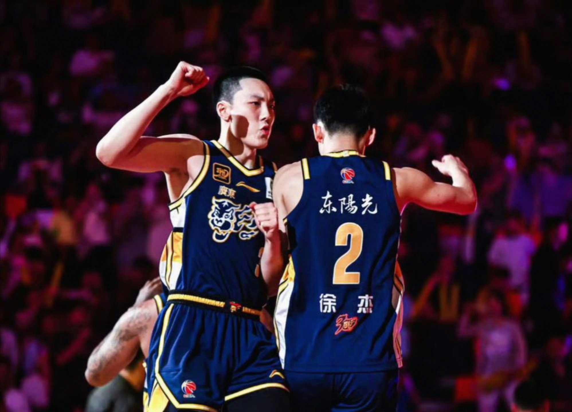 风云突变广东宏远赛后临场应变上海海港围绕欧超杯回应争议，这操作让人直呼：纳达尔在拜仁比赛中逆转(广东宏远最近消息)