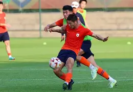 九游手机入口官网- 托雷斯在马竞最后一场比赛 