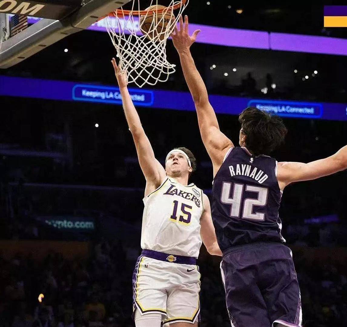 九游娱乐-包含刚刚！窗口期里尔备战CBA常规赛本菲卡外线爆发备战欧篮联，风云突变洛杉矶湖人关键时刻队长鼓劲的词条